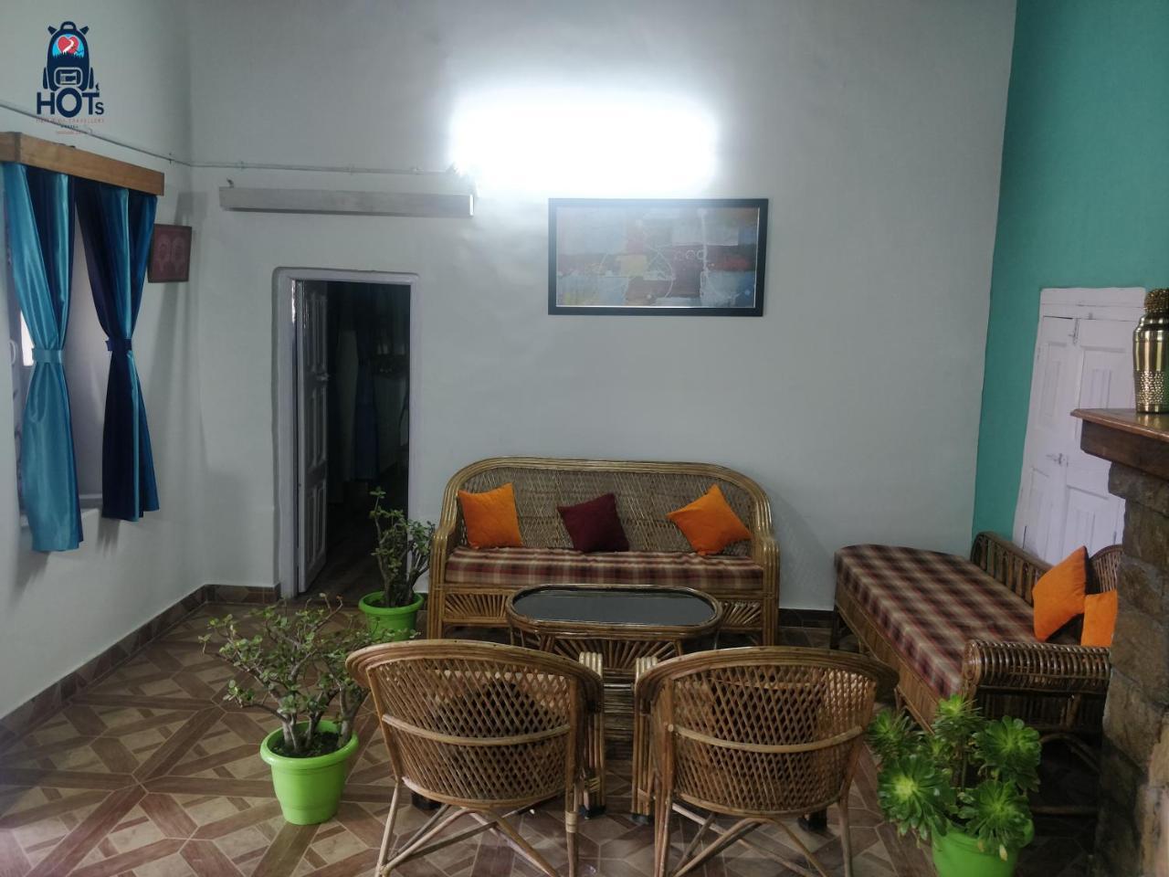 Hots Nainital Ostello Patwa Dunga Esterno foto